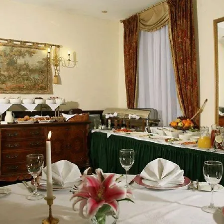Gutenbergs Hotell 4*